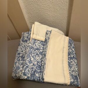 Jessica McClintock Twin Sheet Set Vintage Jonette Blue/Cream French Rose Floral
